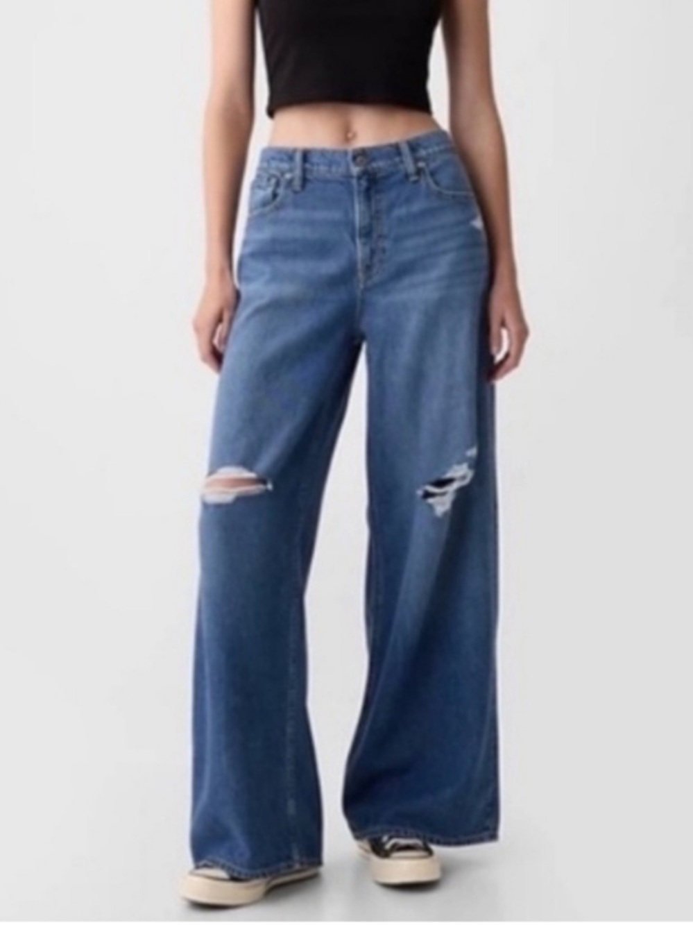 GAP Baggy Mid-rise Distressed Jeans — Medium Blue - 4/27 Tall
